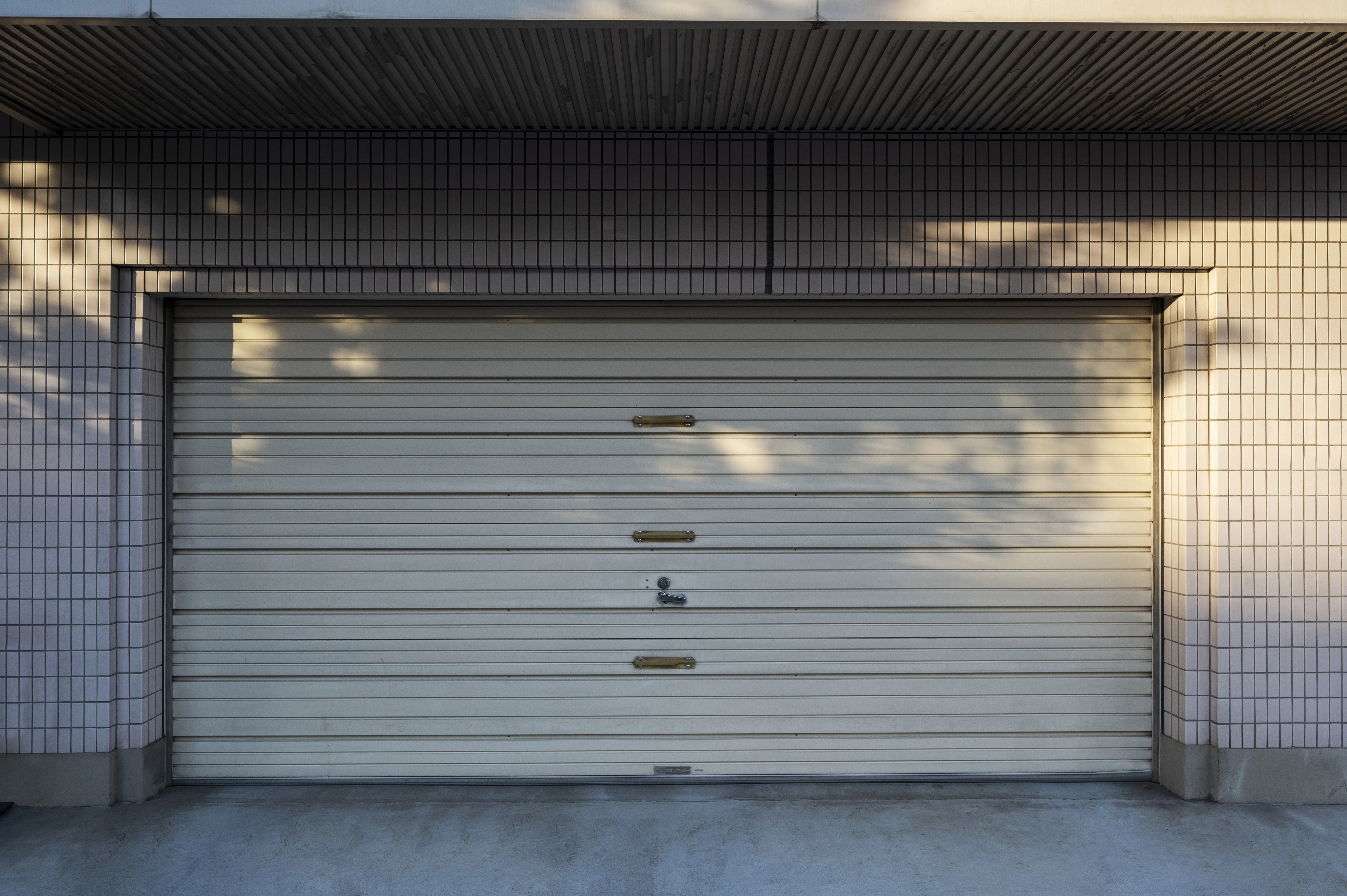 Professional garage door repair and installation in Charlotte, NC