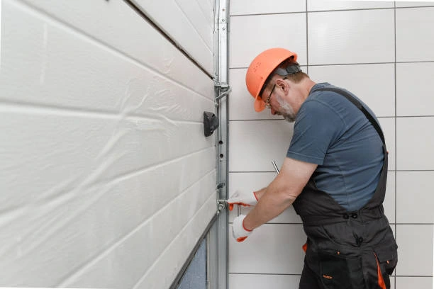 Garage Door Repairing Service in Reliable Overhead Door Repair Solutions